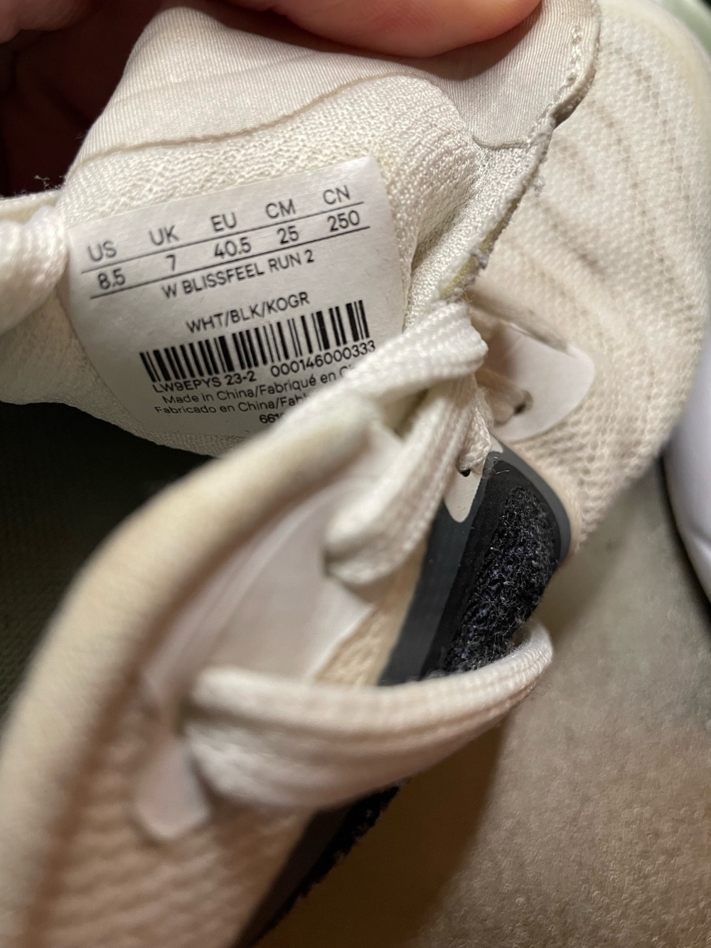Lululemon Women's Blissfeel 2 Running Shoe - Picture 12 of 14
